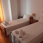 Atlantis Hotel 3*