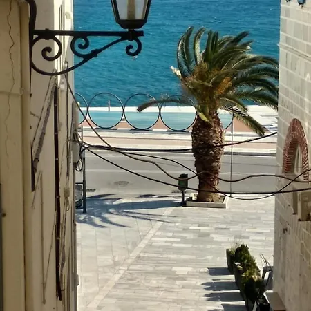 Atlantis Hotell 3*